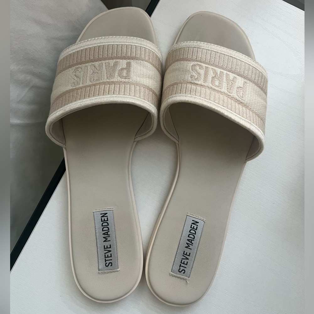 Steve Madden sandals